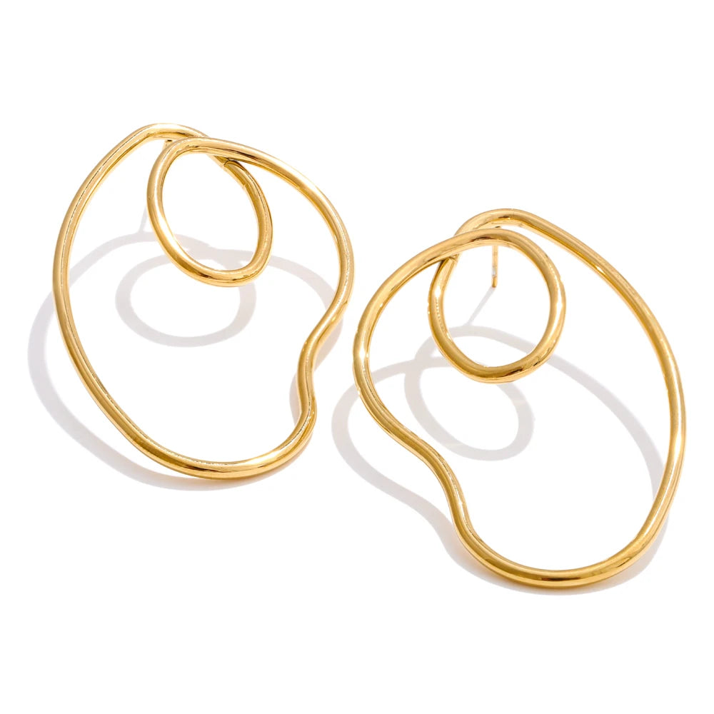 Sculpted Interlocking Loop Earrings